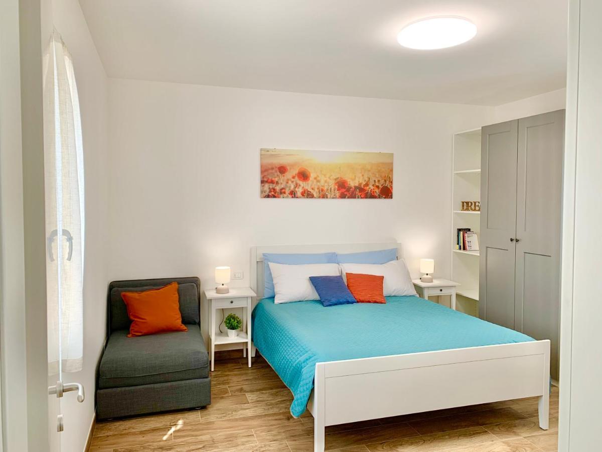 Casa Vacanze Con Vista Mare E Giardino - Amanecer Marzocca di Senigallia Kültér fotó
